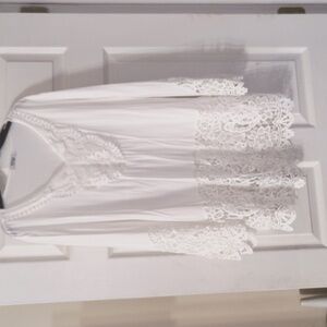 Beautiful white top with lace